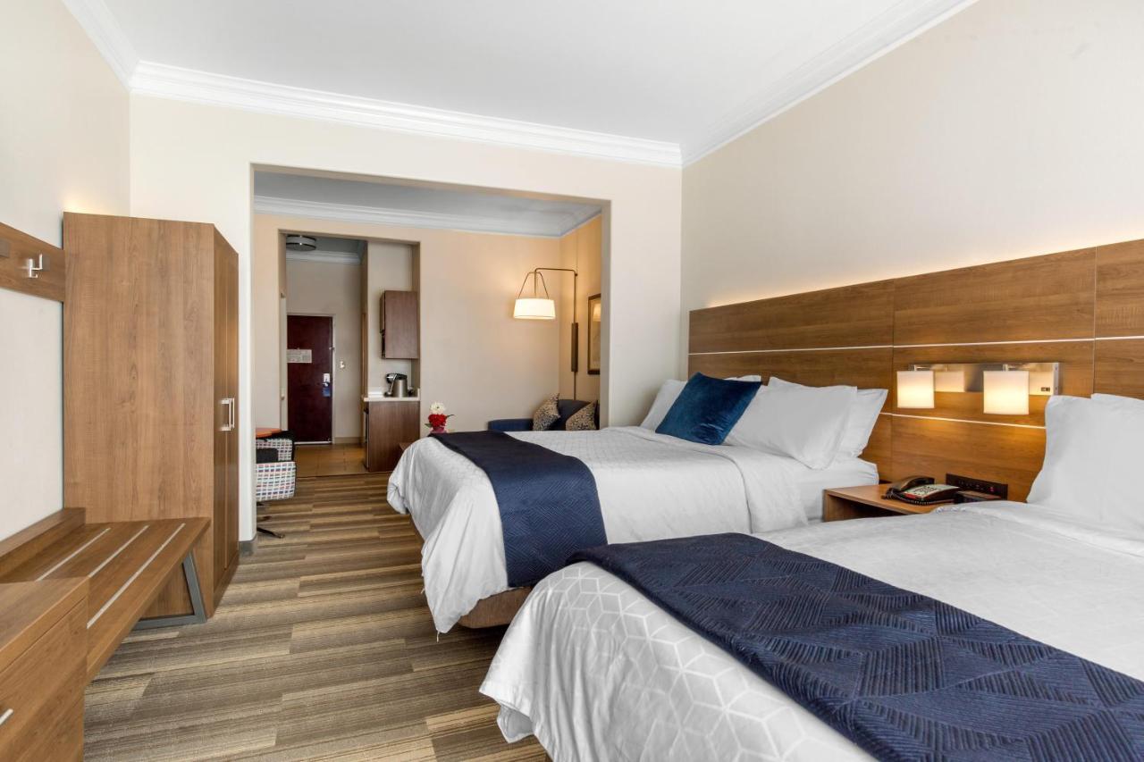 Holiday Inn Express Houston-Alvin By Ihg Buitenkant foto